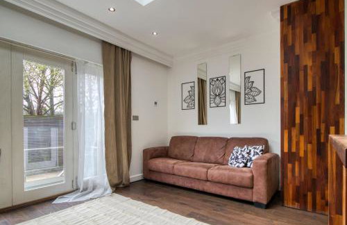 4 Bedroom House in Chiswick- Elegance & Serenity - Foto 4