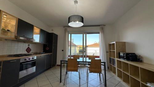 Red Palace - Photo 5, stove, dishwasher