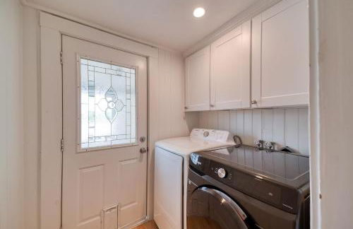 3 Bedroom Cape House by Leavetown Vacations - Photo 25