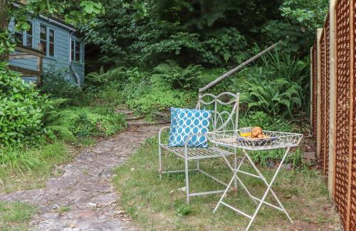 The Sharpham Boat House - Photo 5