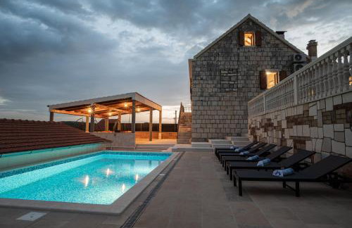 Didova kuća, Holiday home with Private pool near Rogoznica,Sleeps 9 - Foto 18