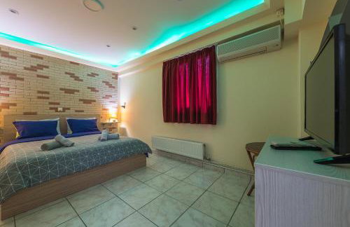 Amazing Apartment Pallini - Near Airport & Metro - Foto 36