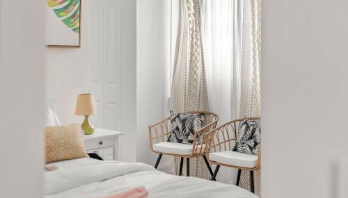 Bright and Airy Apartment on Flamingo Dr - Foto 4