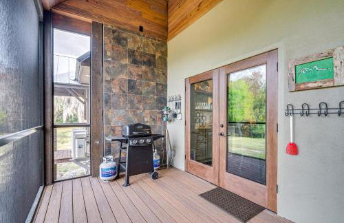 Riverfront Fishers Paradise in Florida with Dock! - Foto 16