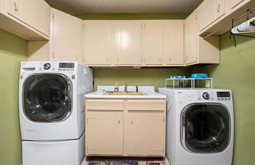 Cozy retreat on private estate with Hot Tub - Foto 62