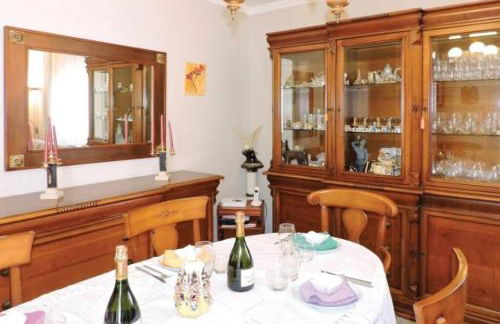 PRECIOSA CASA CON PISCINA AL LADO DE LA PLAYA - Foto 9