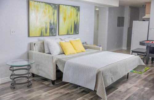 Farmington Gem 6BR Hot Cold Tub Sleeps 15 - Foto 23