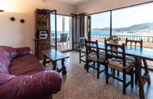 Grifeu 5 Apartamento luminoso con terraza y vistas - Foto 8