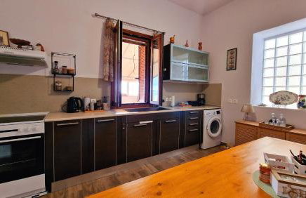 Seva Monolithos house - Photo 17