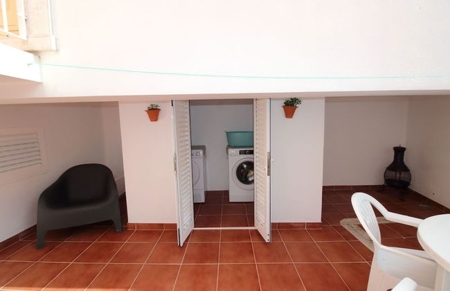 Old Town House in Figueira da Foz Near Beach - Photo 26