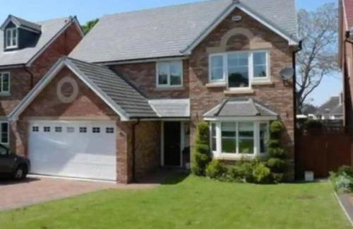 Rhuddlan 5-Bed House Sleeps 7 Pet-Friendly - Photo 27