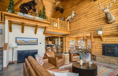 Ski and Ride Mountain Haus - Hot Tub, Fire Pit, Game Room & Deck - Foto 13