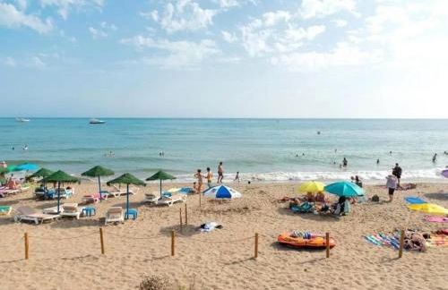 Marbella Pleasant Duplex by Elviria Las dunas beach - Foto 3