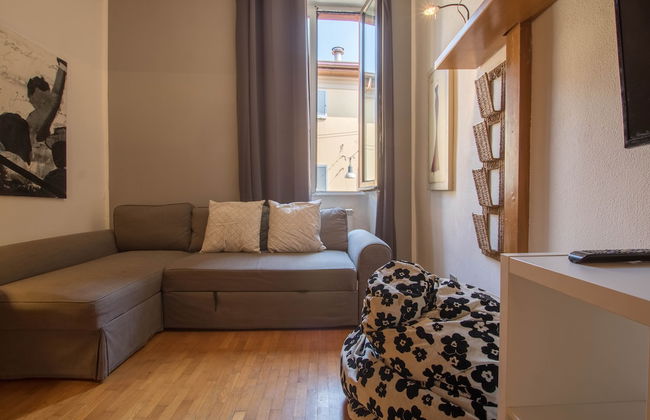 JOIVY Splendid Flat In Perfect Centre - Photo 9