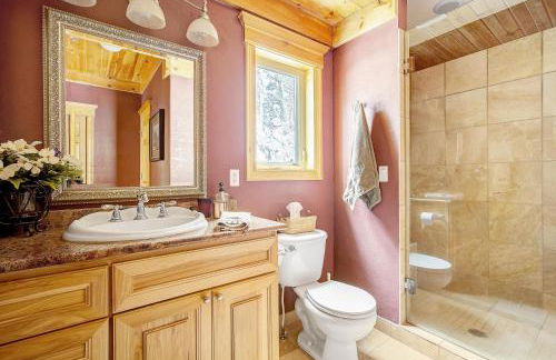 Secluded & Spacious Mountain Getaway - Foto 25