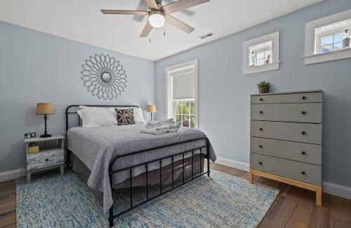 The Great Escape - renovated in-town charm! - Foto 27