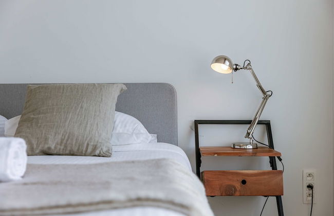 Modern Antwerp Apartment With City Views 2 Bedrooms - Photo 19