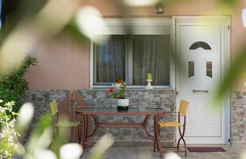 Alexandra's garden - Photo 6