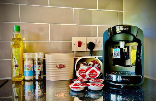 5 Bedroom House - DISC0UNTS - Parking, Contractors, Group, Family - Foto 26