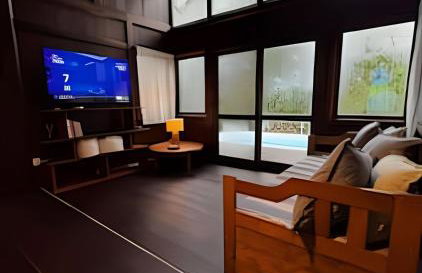 Beautiful View Villa: Sea and Forest - Photo 14