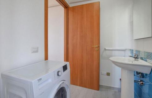 Nice Apartment In Santa Lucia Del Mela - Foto 23