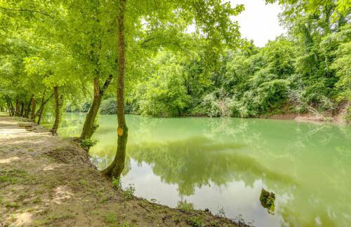 River Access and Private Deck Mountain View Retreat - Foto 29