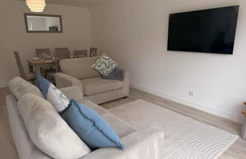 Low Street Escape 3 Bed, Sleeps 9, Gated Drive, WiFi, Contractors - Foto 10