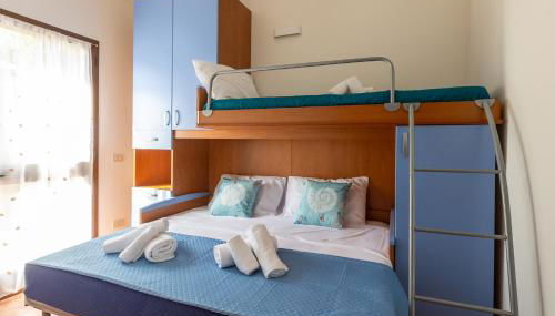 Casa Shanti - 5 Minuti dalla Spiaggia con Piscina Condominiale - Foto 5, towels, wardrobe