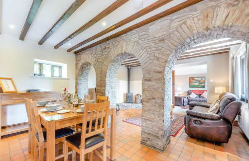 Rhandir Barn - Photo 2