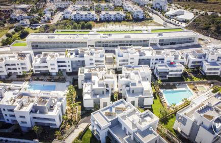 ViVi Homes - Sol Garden Pool, Terrace & Golf - Foto 40