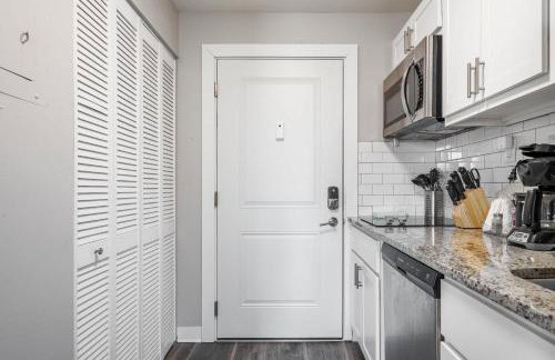 Spacious 2BR Apt on Mass Ave w Kitchen - Foto 7