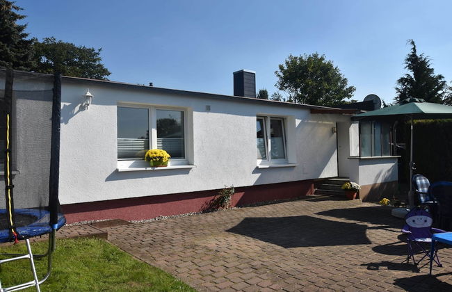 Modern Bungalow in Kropelin With Garden - Foto 1