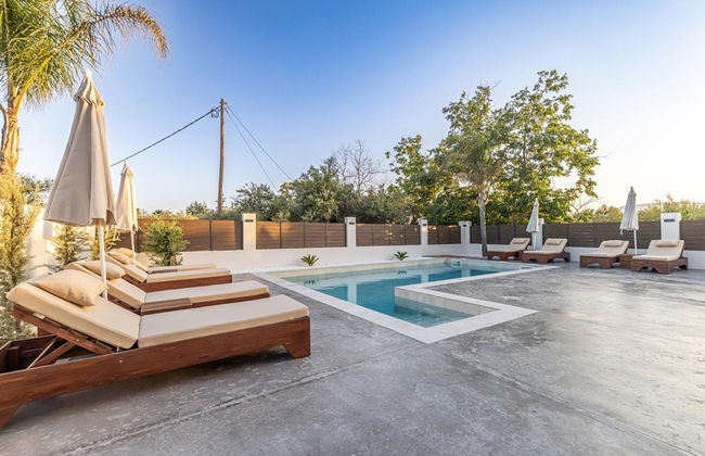 Villa Infinity Ena in Kalamaki - Foto 3