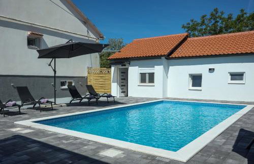 Villa Mia with pool - Foto 8