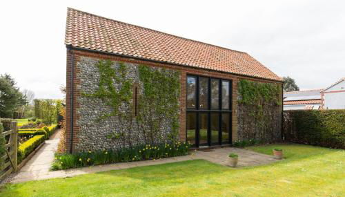 Williams Barn - Photo 2