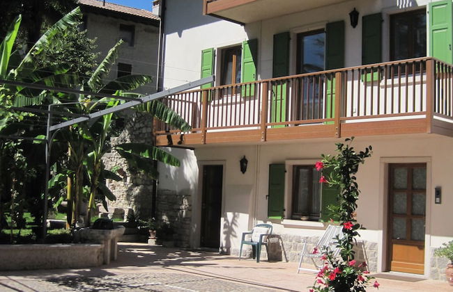 La bella corte - Photo 1