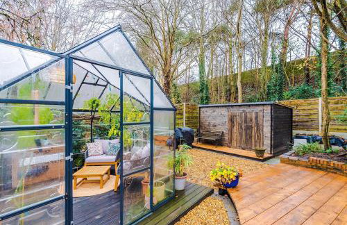 Unique Home in Northenden Urban Oasis sleeps 8 - Foto 28
