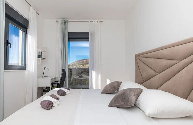 Luxurious Sanctuary Villa Primorski Dolac With Pool - Foto 2