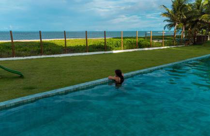 Casa Turquesa Pé na areia Piscina infinita Pet friendly Condomínio fechado - Foto 23