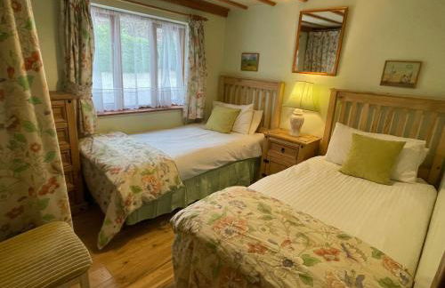 Duddings Country Cottages - Photo 45