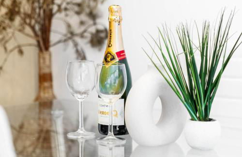 Three Bed House - Parking - Garden - Fast Wi-Fi 19LL - Foto 35