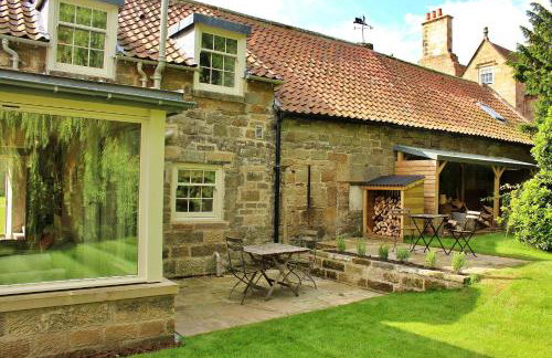 Finest Retreats - Ingleby Manor - Manor Cottage - Photo 3