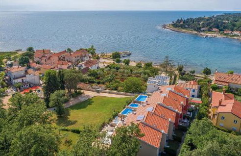 3 Bedroom Gorgeous Home In Svivan - Foto 10