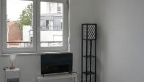 Studio bien placé, accès rapide A2 et centre - Foto 3