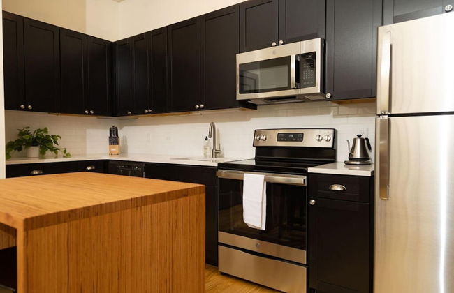 Luxury Multi-unit Historic Building Near Downtown - Photo 39