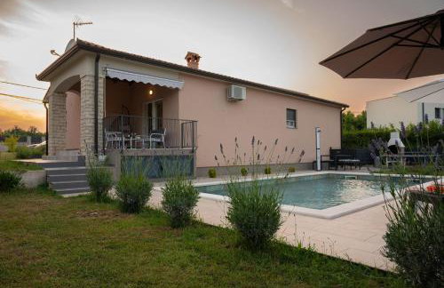 Poolside Holiday House - Foto 31