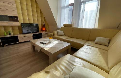 Zentrale Wohnung - Self-Check-In, WLAN Für 4 Personen Ruhige Nachbarschaft - Foto 1