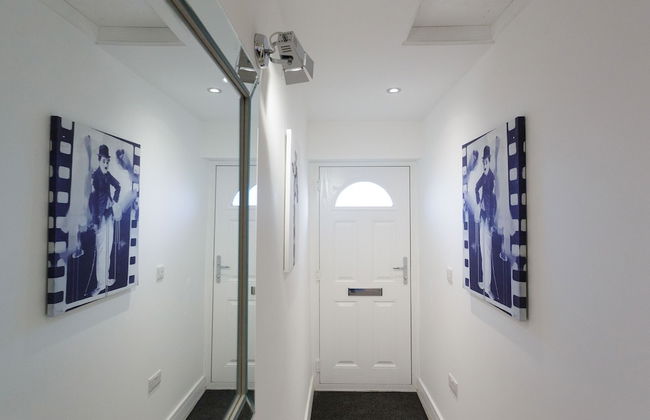 Live in Leeds Greenhill Bungalows - Photo 34