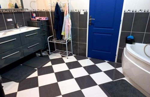 GARNIER House - Photo 5