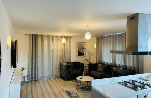 Comfy Stay - High Road Ilford - Foto 17